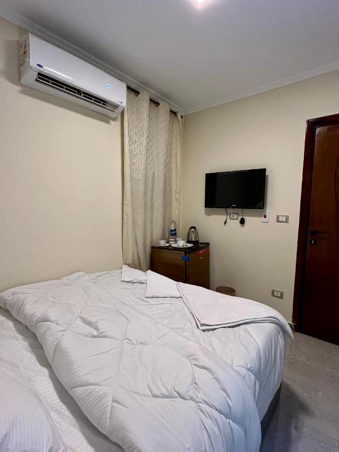 Pyramids Pride Inn Kafret el-Gabal Esterno foto