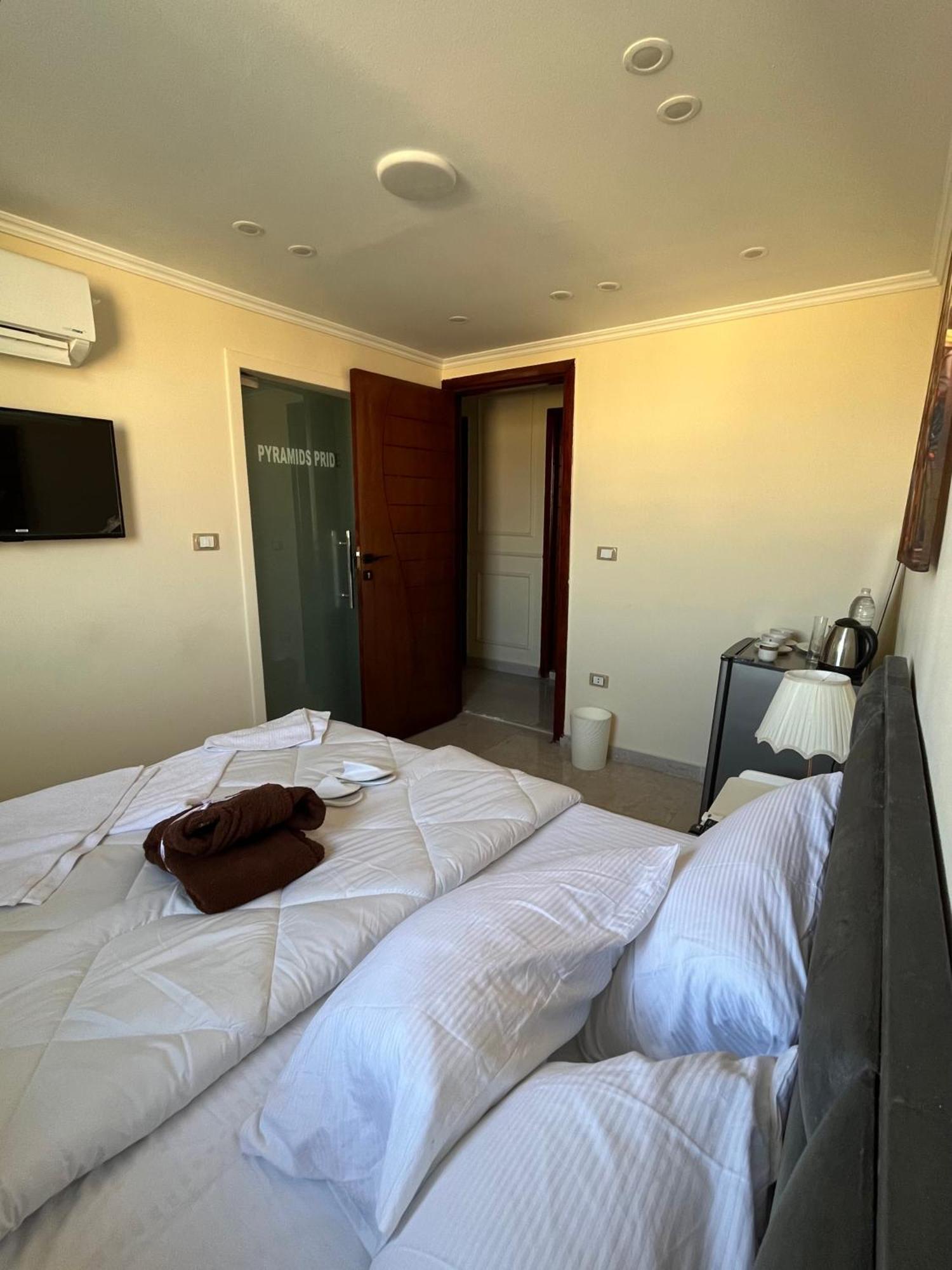 Pyramids Pride Inn Kafret el-Gabal Esterno foto